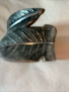 Feather-Shaped Silver Bracelet